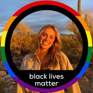 Meet your Posher, Molly